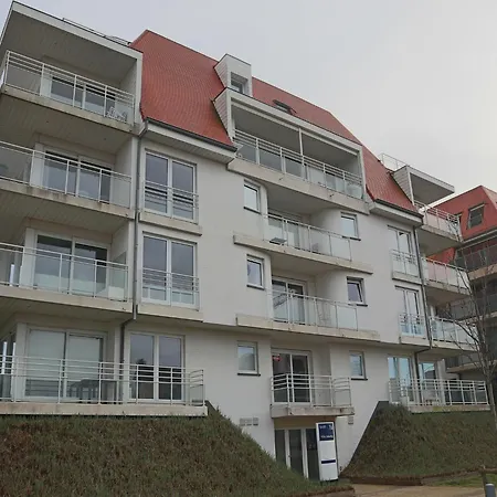 Lelantina 303 With Large Swimming Pool Nieuwpoort